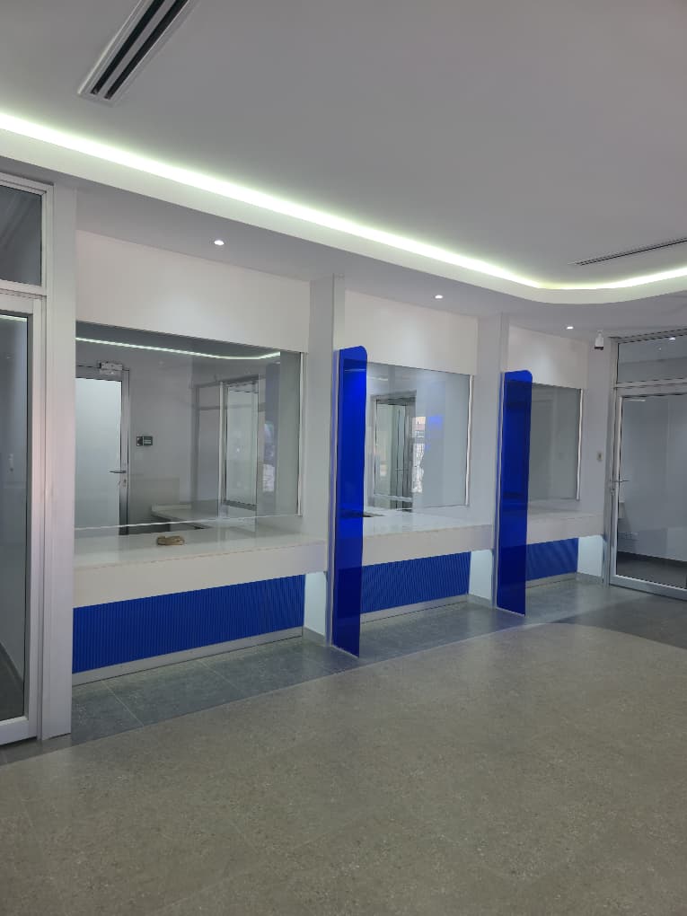 Alumen Shopfitters Office Partitions (1)